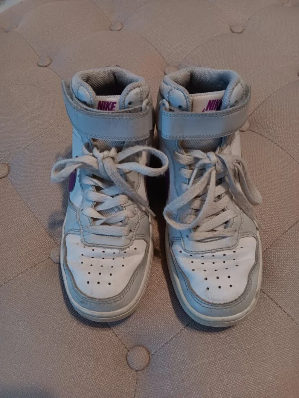 Nike Court Borough Mid 2 sneakers / big kid size 3.5